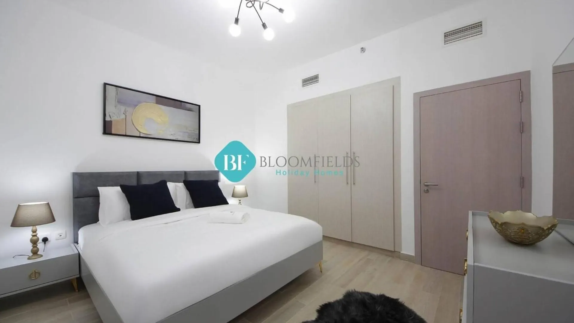Апартаменты Bloomfields Lavish 1Br In Waters Edge Yas Island Абу-Даби 0*,  ОАЭ